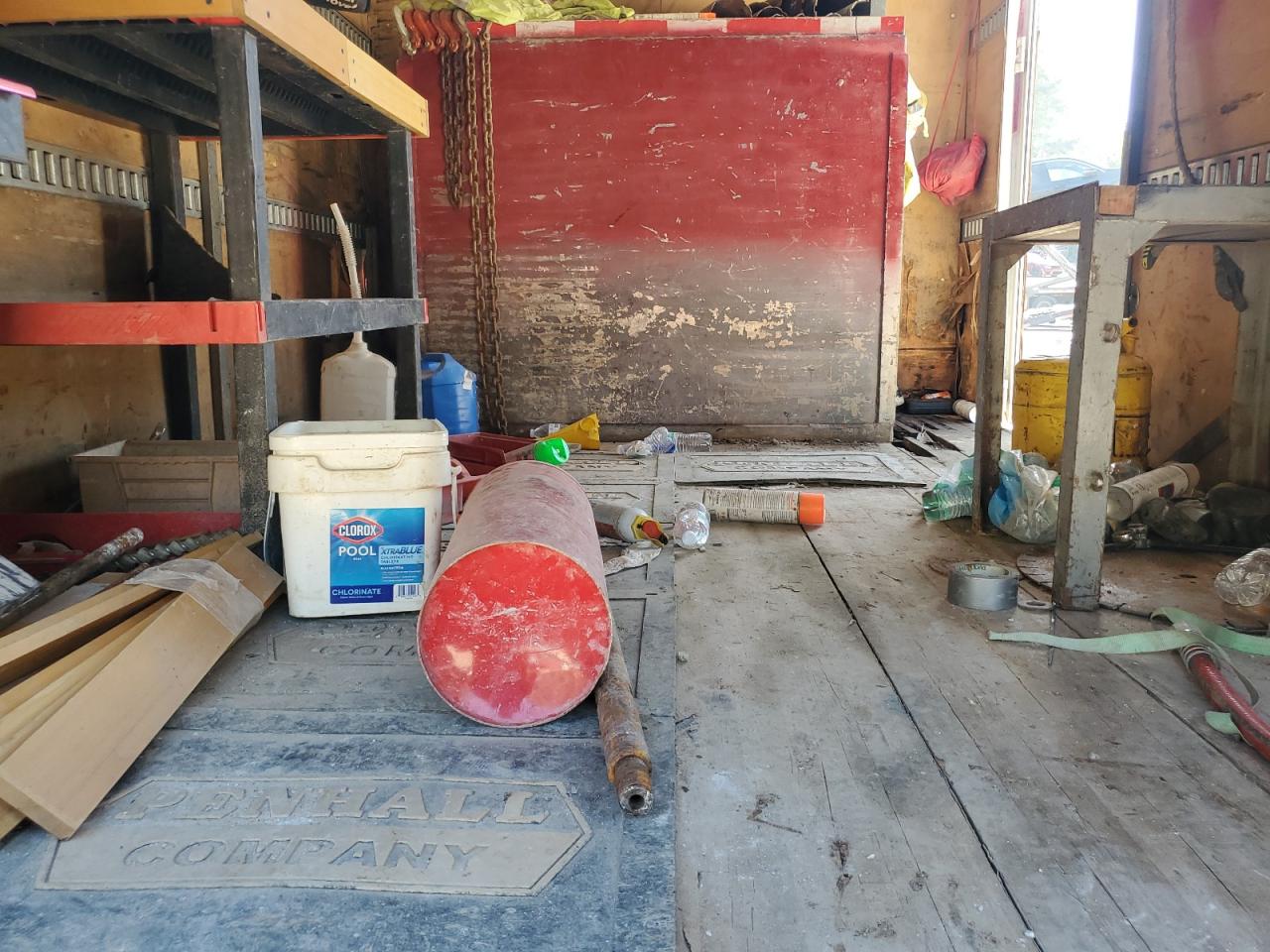 Ford F-550 Super Duty Image 11