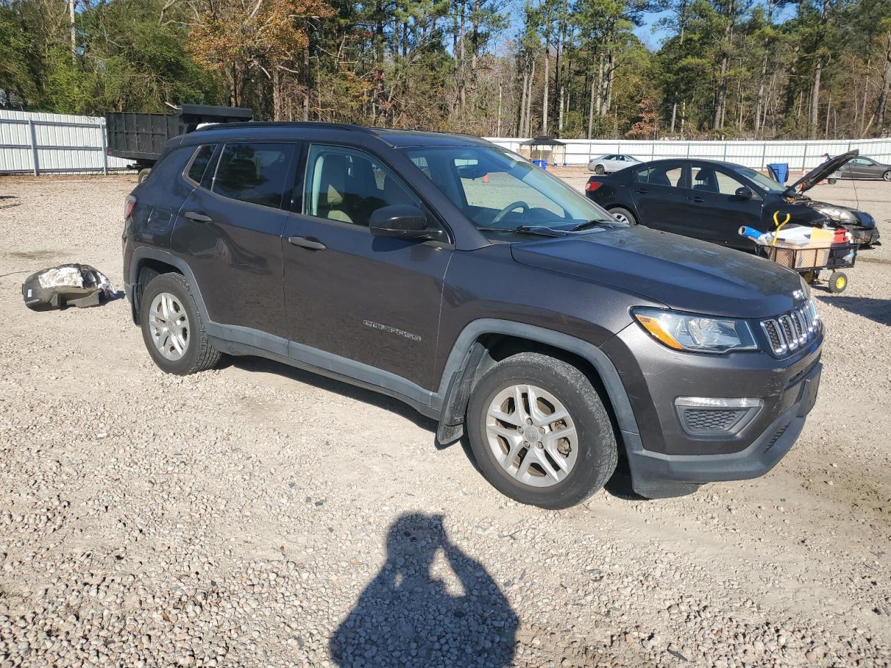 Jeep Compass Sport Image 2