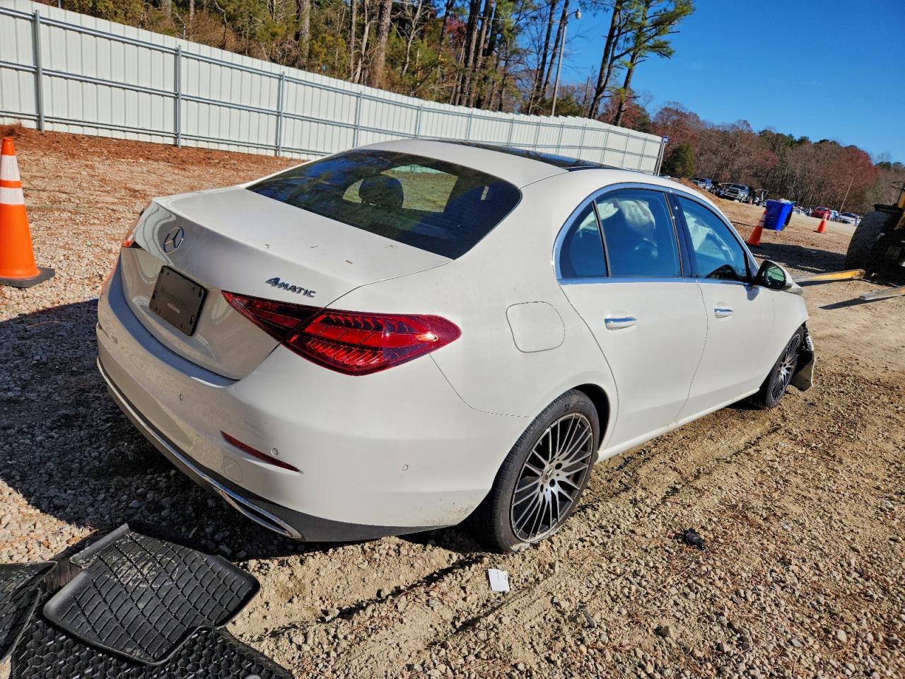 Mercedes-Benz C-Class 300 4matic Image 11