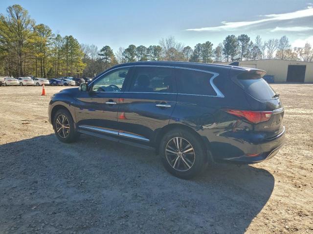 INFINITI Qx Luxe Image 2