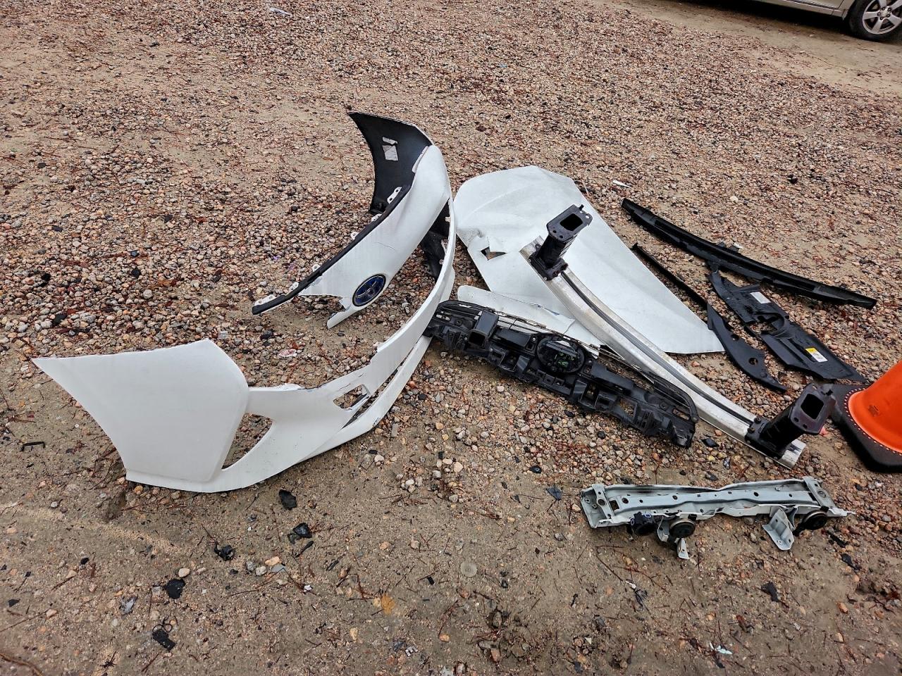 Toyota Prius Image 10