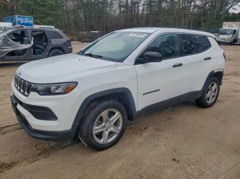  Salvage Jeep Compass