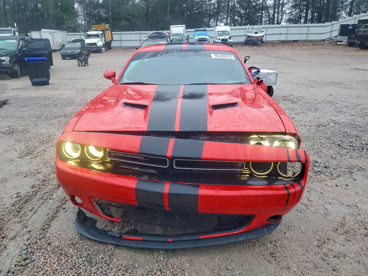 Dodge Challenger Sxt Image 5