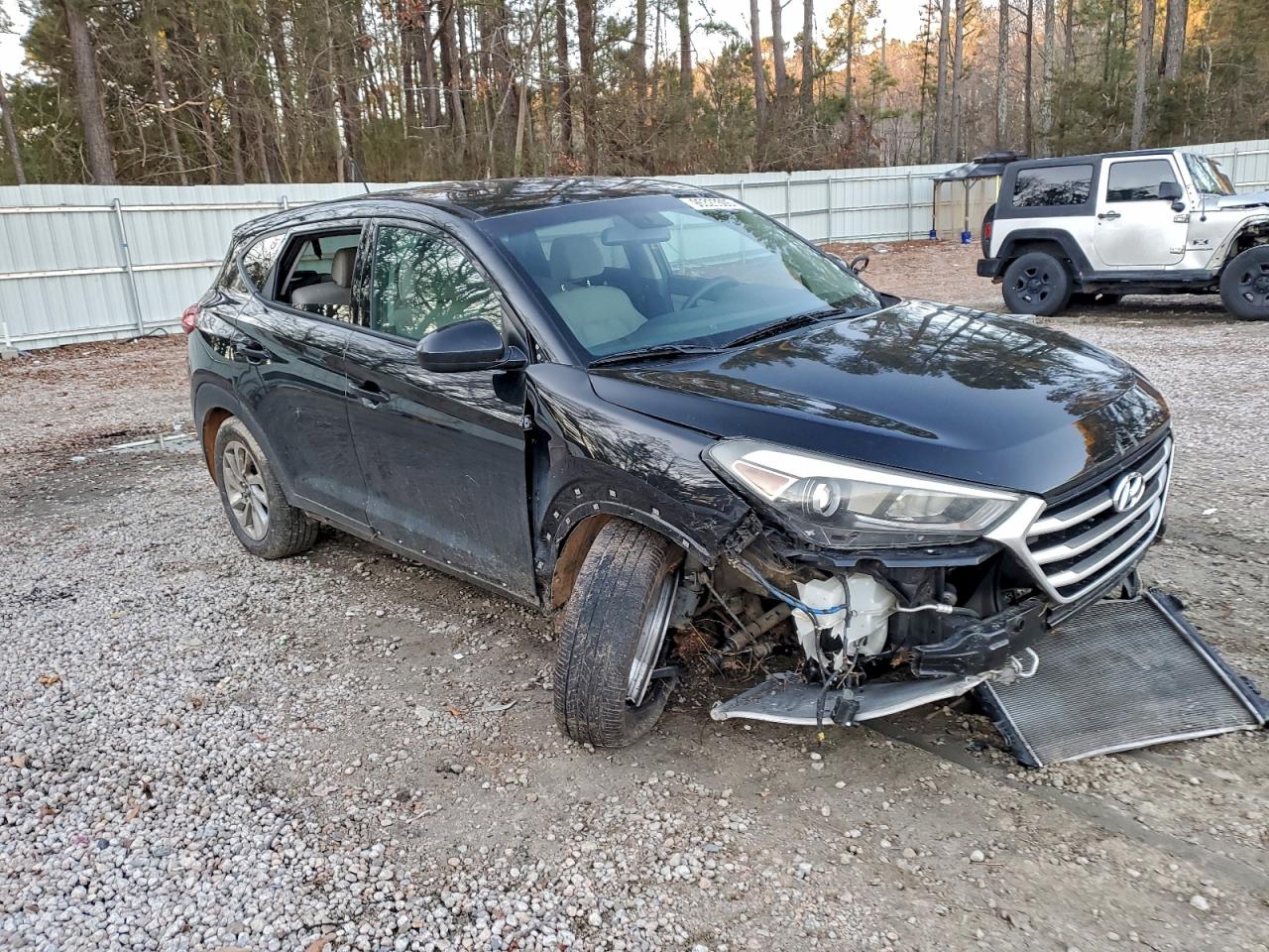 Hyundai TUCSON Se Image 2