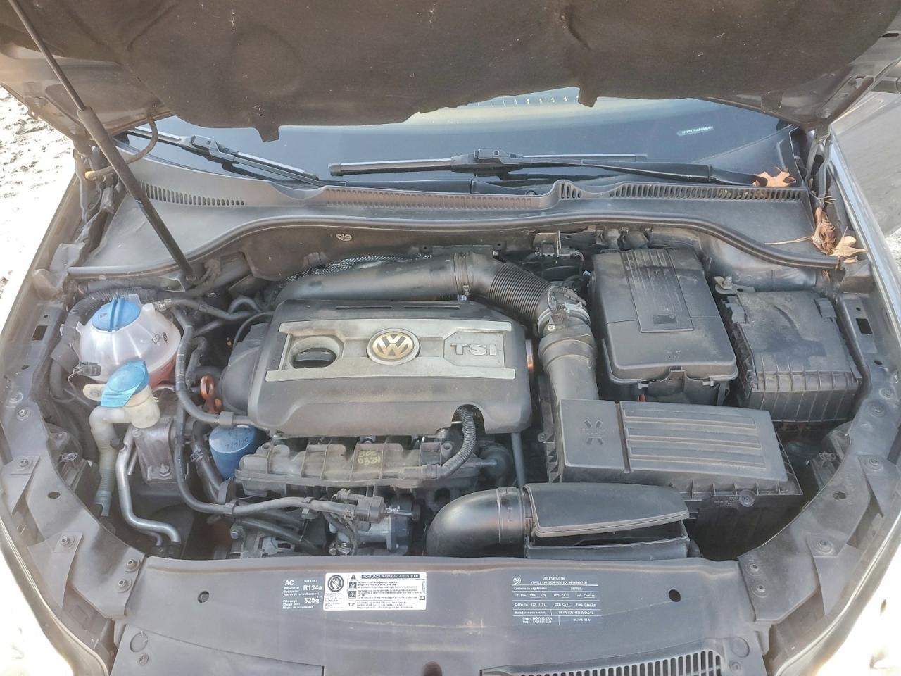 Volkswagen GTI Image 8