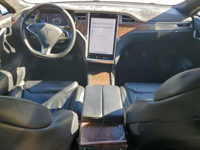 Tesla Model S Image 4