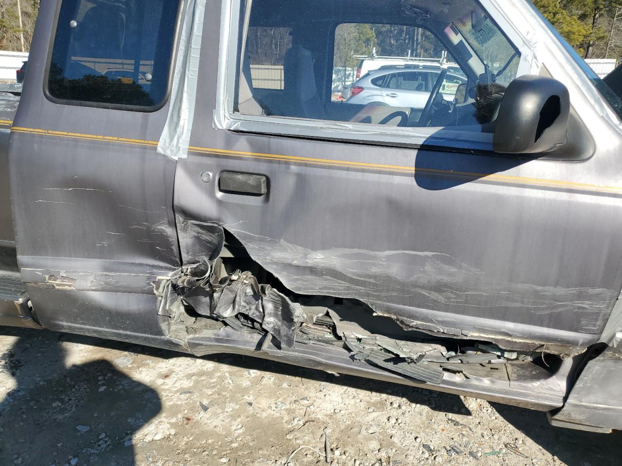 Ford Ranger Super Cab Image 11