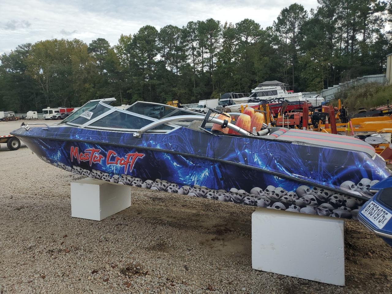 Mastercraft Craft Boat Image 2