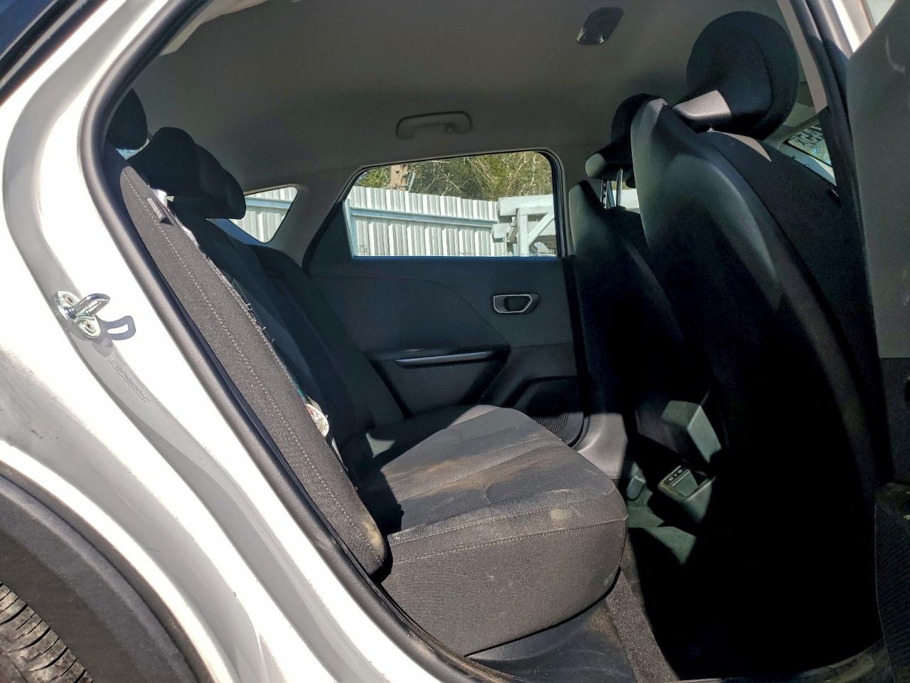 Kia K4 Lx Lx Image 9