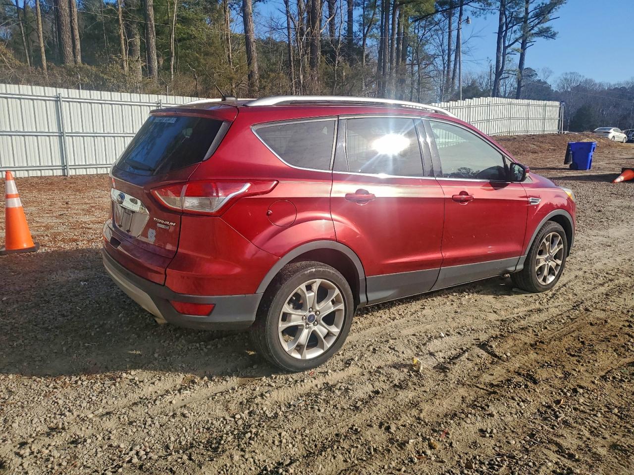 Ford Escape Titanium Image 3
