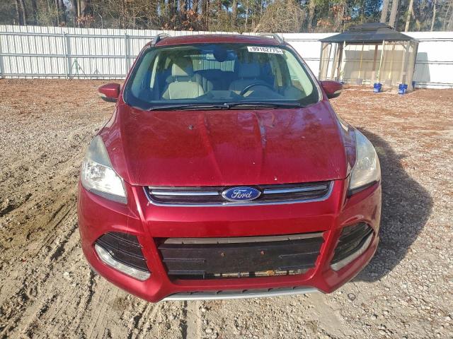 Ford Escape Titanium Image 2