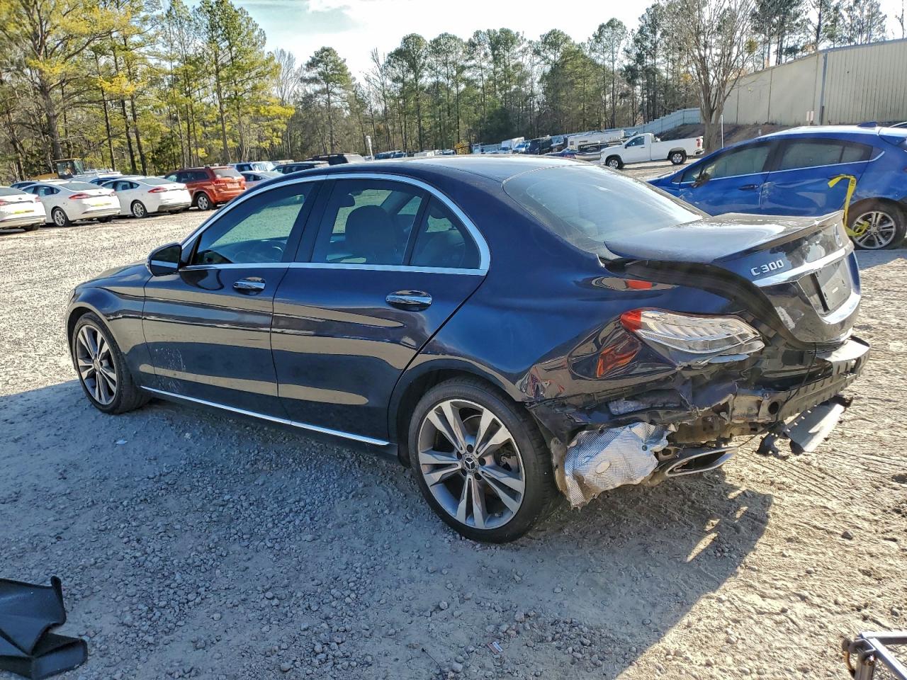 Mercedes-Benz C-Class 300 Image 8