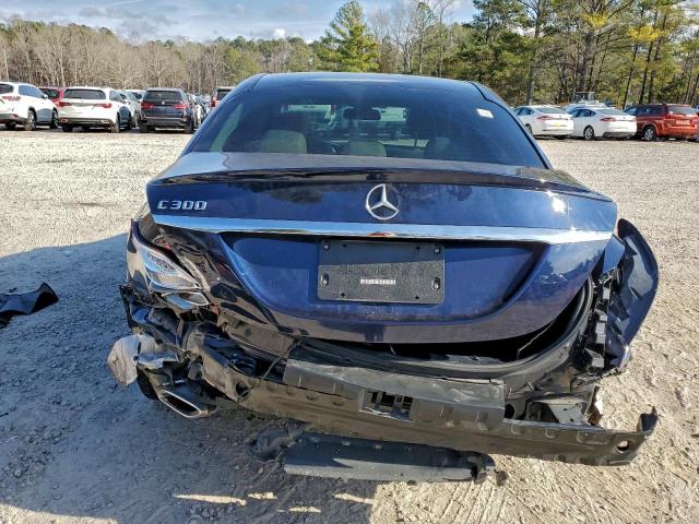 Mercedes-Benz C-Class 300 Image 3