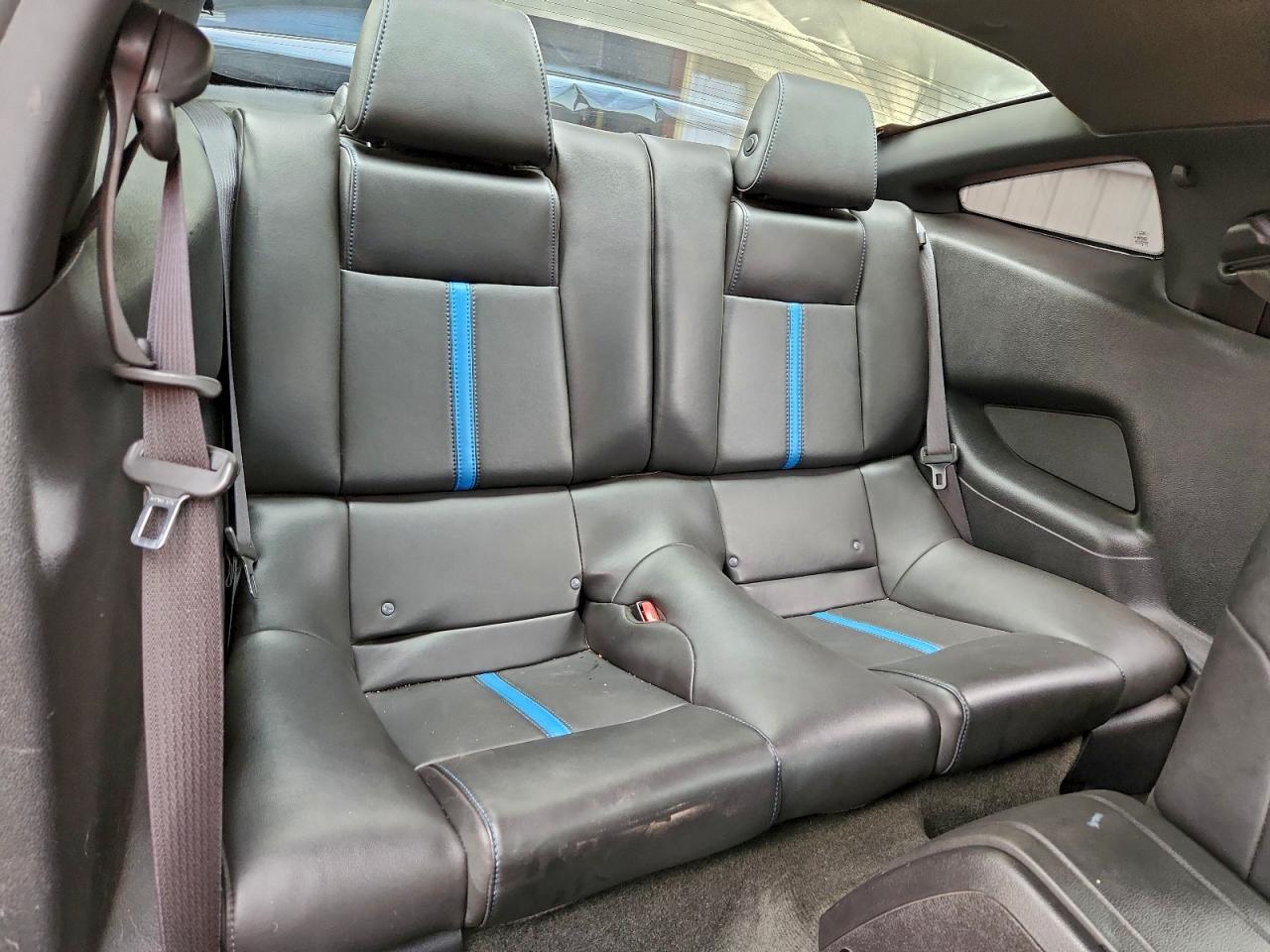 Ford Mustang Gt Image 8