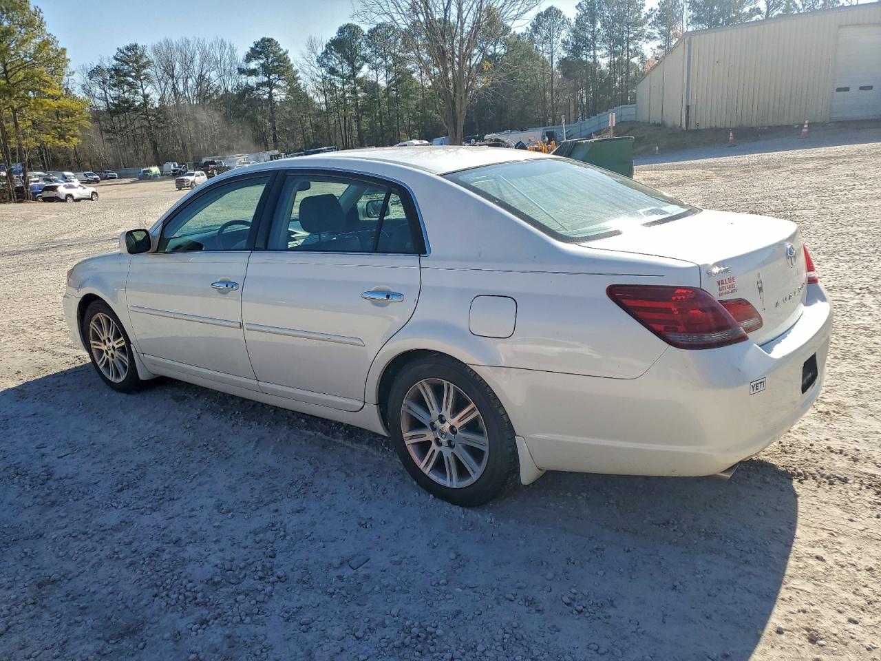 Toyota Avalon Xl Image 2