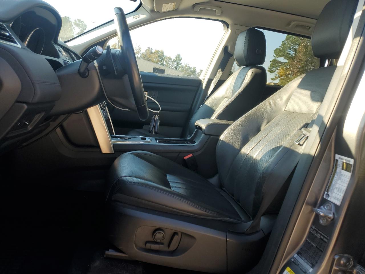 Land Rover Discovery Hse Image 9