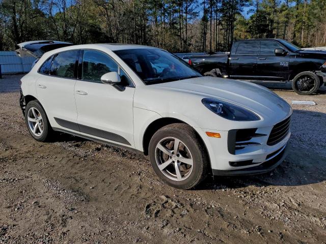 Porsche Macan Image 5