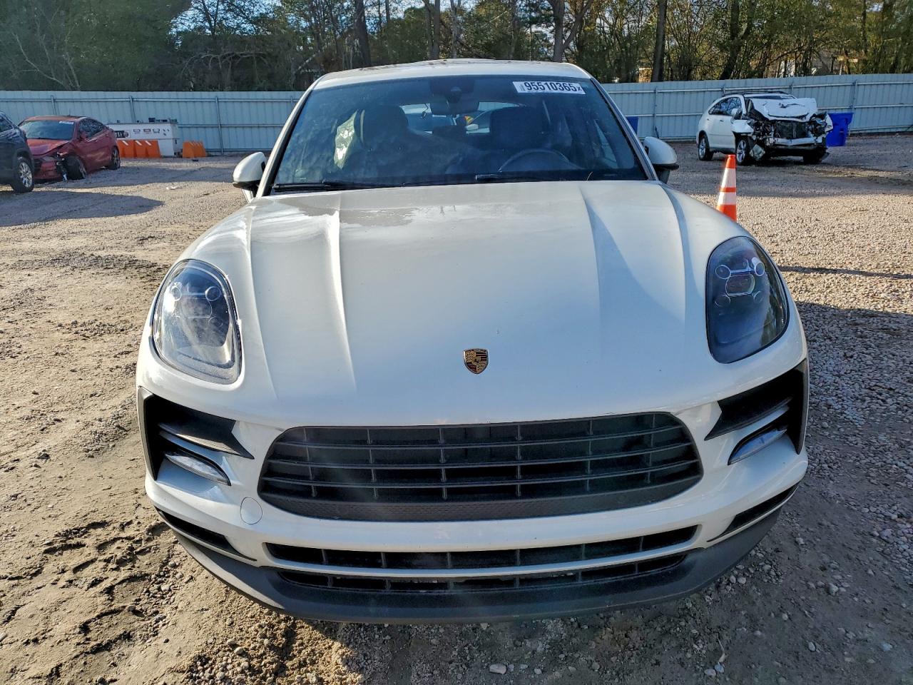 Porsche Macan Image 6