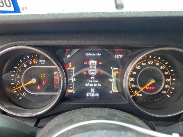 Jeep Wrangler Sahara Image 5