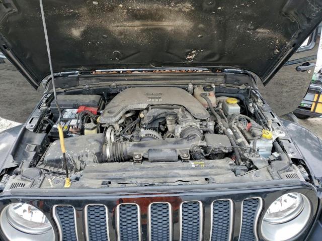 Jeep Wrangler Sahara Image 8