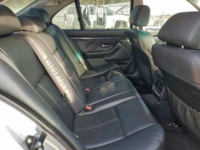 BMW 5 Series I Automatic Image 13