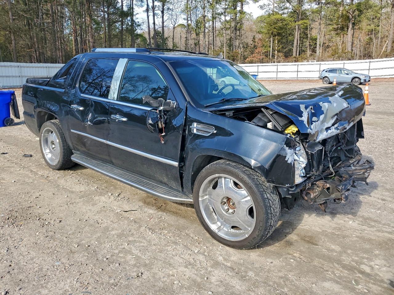 Cadillac Escalade Ext Image 5