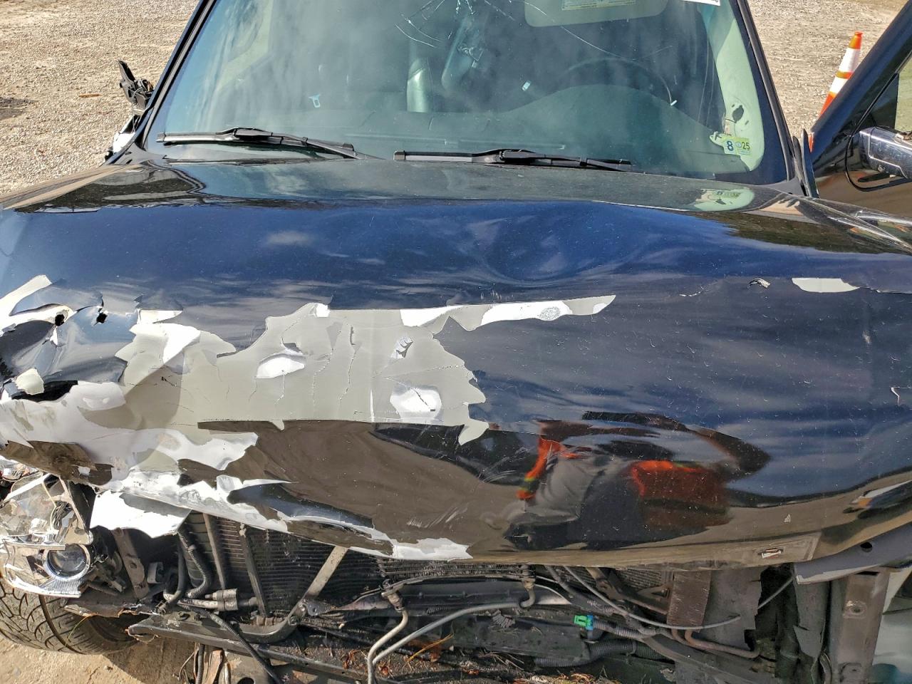 Cadillac Escalade Ext Image 4