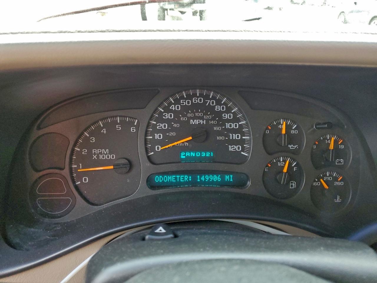 Chevrolet Silverado K1500 Image 11