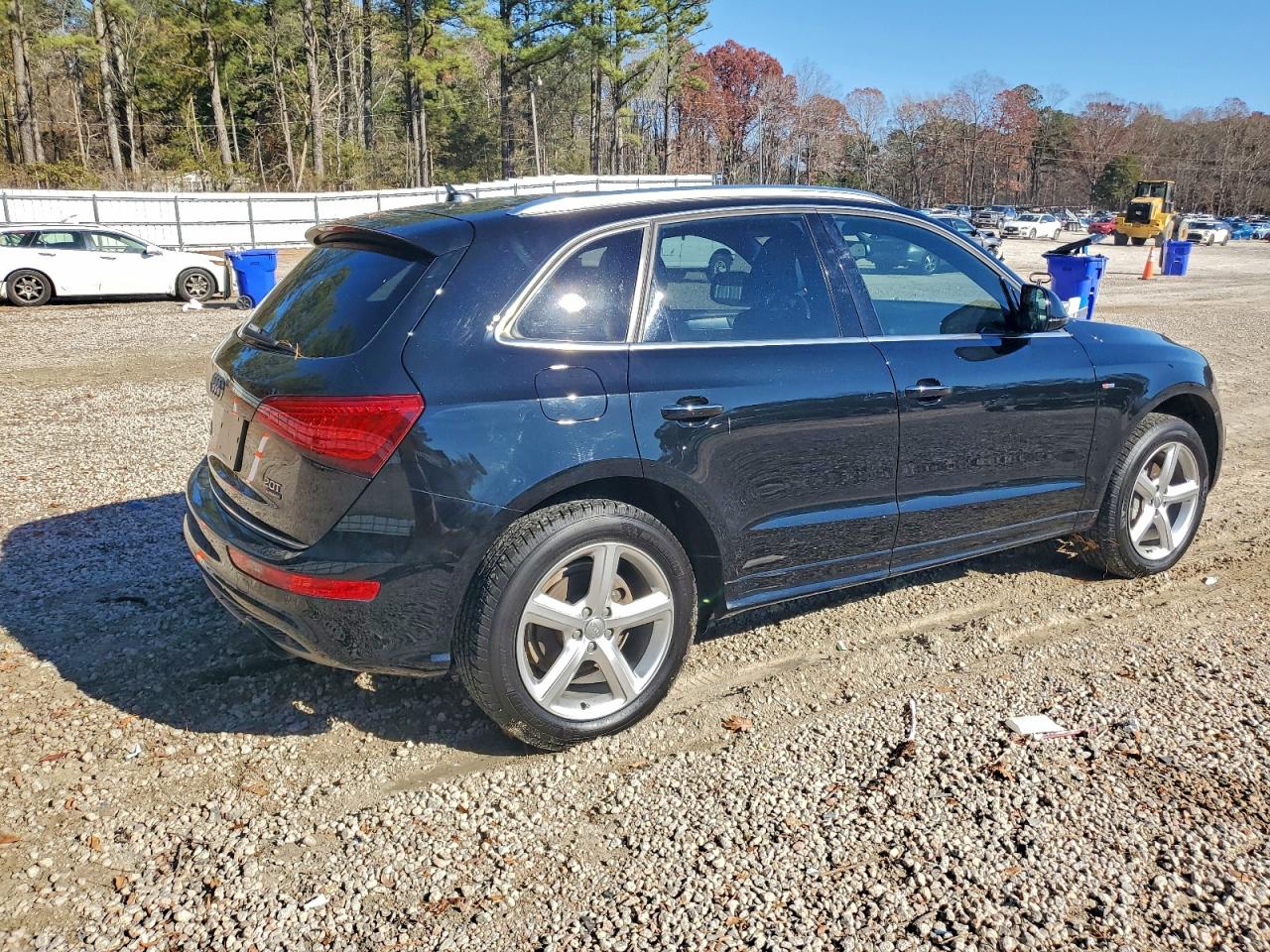 Audi Q5 Premium Plus Image 10