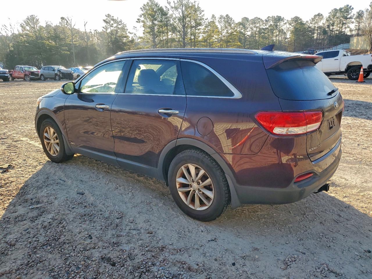 Kia Sorento Lx Image 2