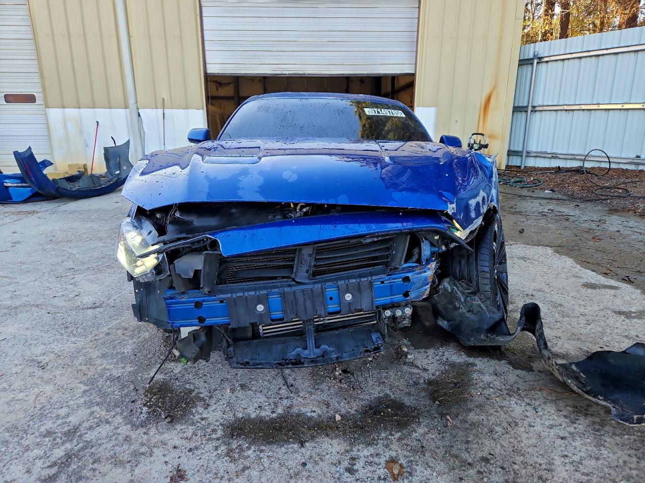 Ford Mustang Image 5