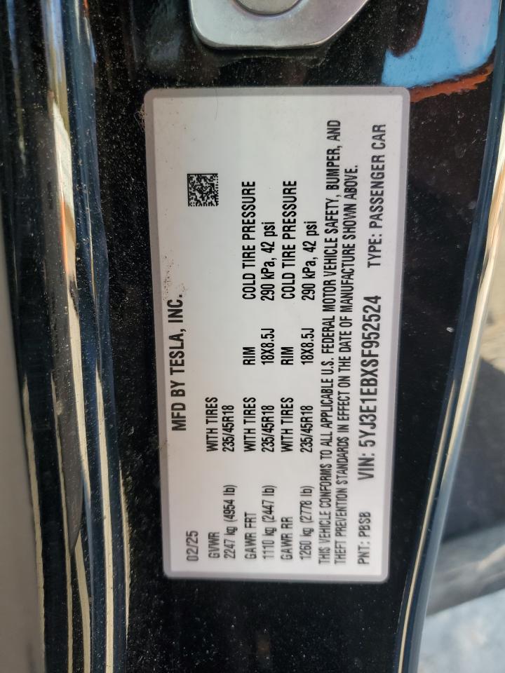 Tesla Model 3 Image 7