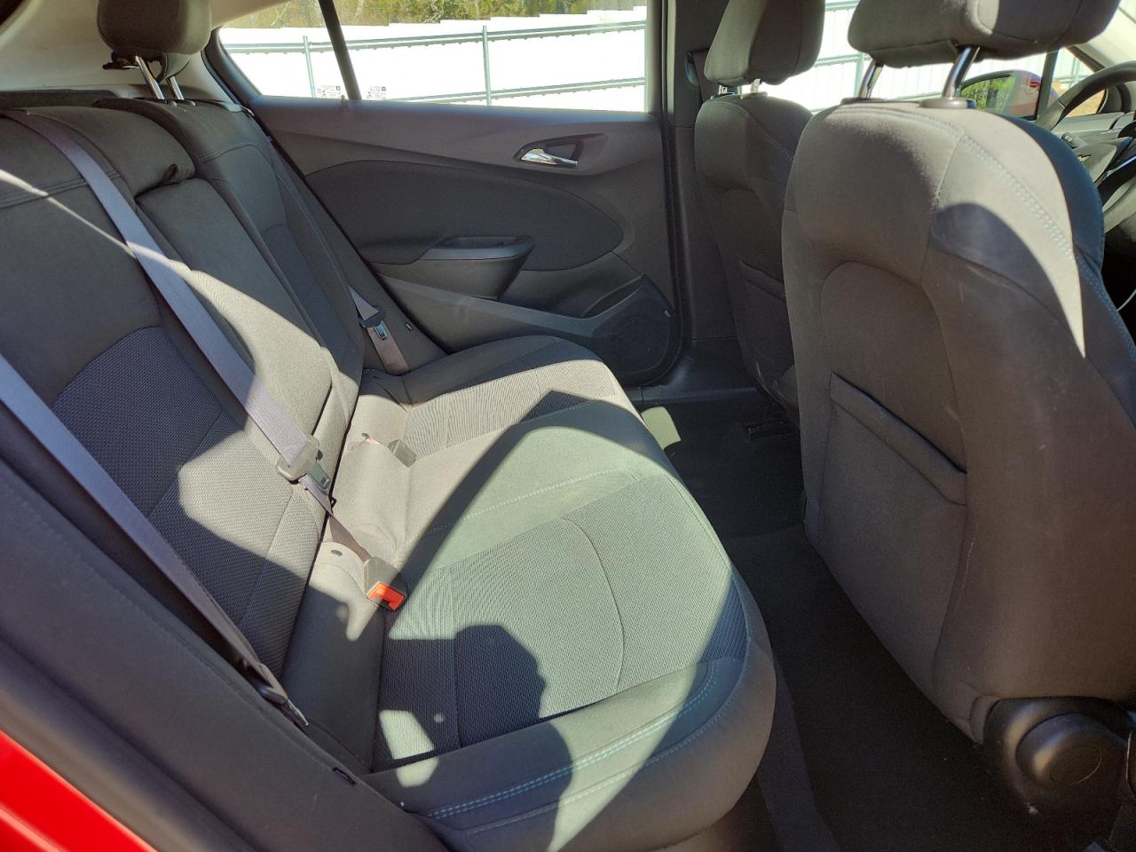 Chevrolet Cruze Lt Image 3