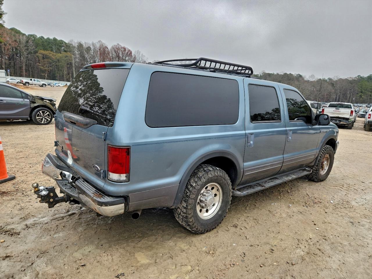 Ford Excursion Xlt Image 2