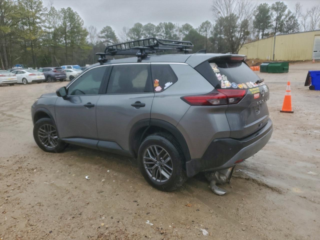 Nissan Rogue S Image 6