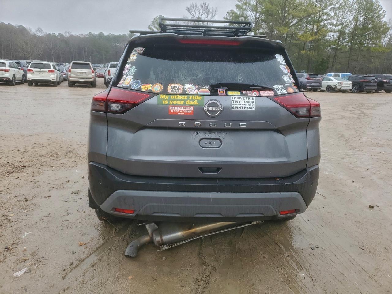 Nissan Rogue S Image 5