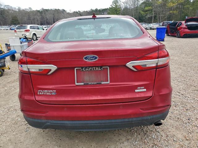 Ford Fusion Se Image 8