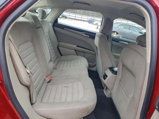 Ford Fusion Se Image 12