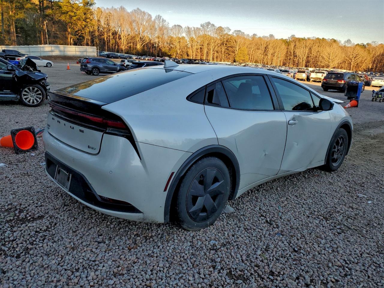 Toyota Prius Le Image 2