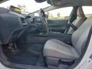 Toyota Prius Le Image 6