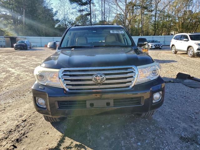 Toyota Land Cruis Image 7