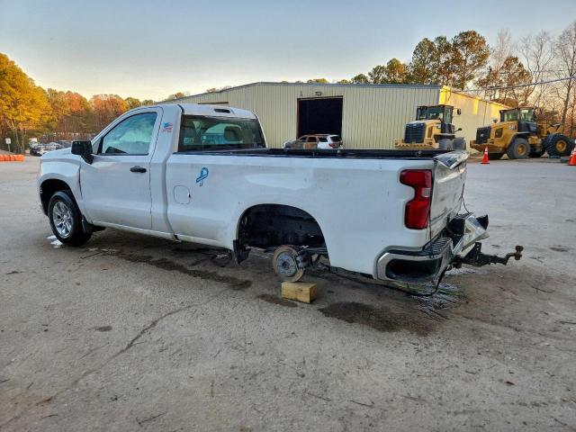 Chevrolet Silverado C1500 Image 2
