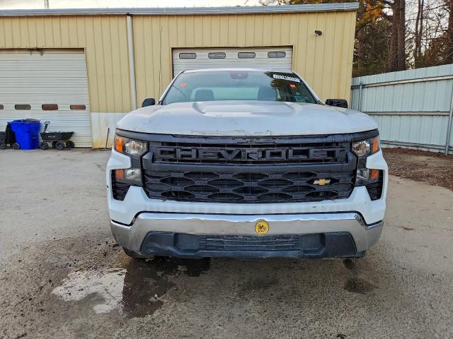 Chevrolet Silverado C1500 Image 10