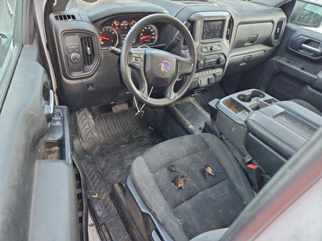 Chevrolet Silverado C1500 Image 9