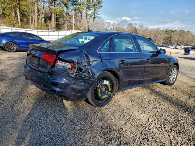 Audi A4 Premium Image 4