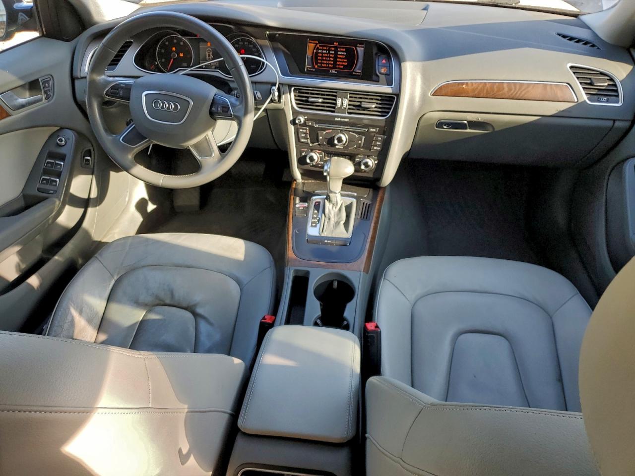 Audi A4 Premium Image 5