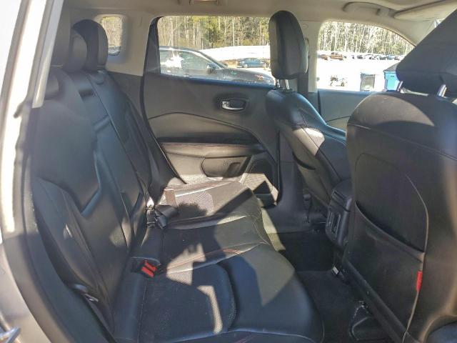 Jeep Compass Trailhawk Image 10