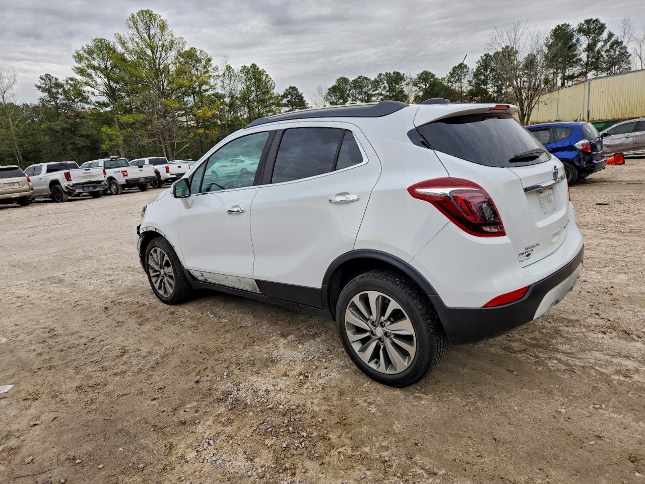 Buick Encore Preferred Image 4