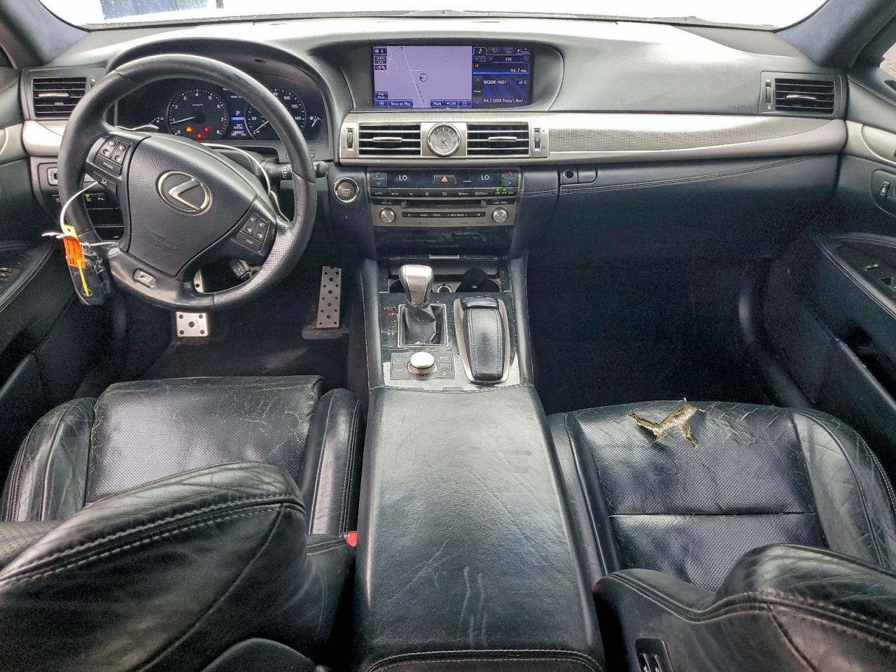 Lexus LS 460 Image 11