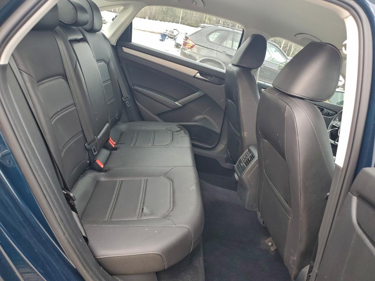 Volkswagen Passat Se Image 12